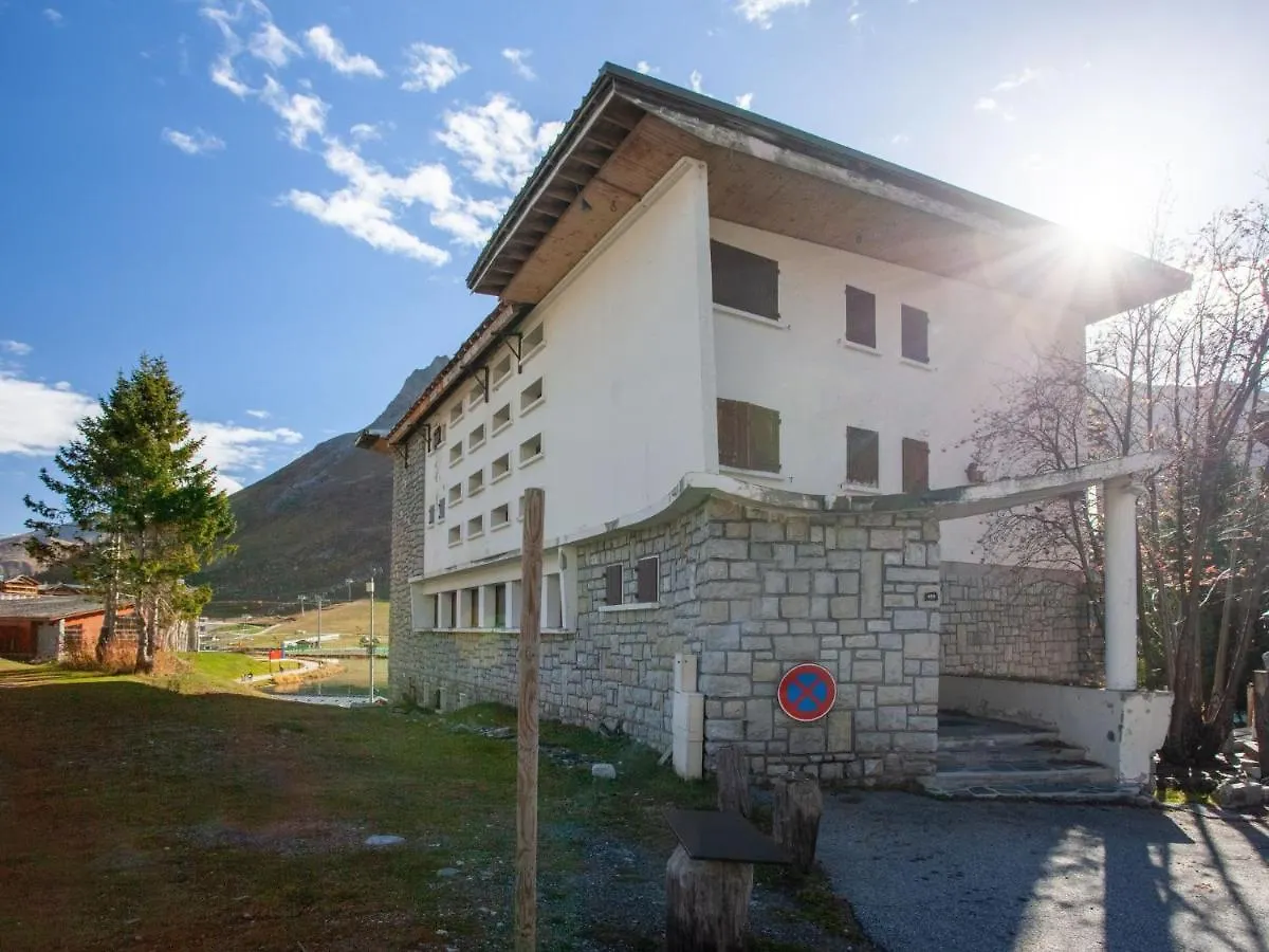 Apartment Le Grande Motte - Le Lac By Interhome Tignes